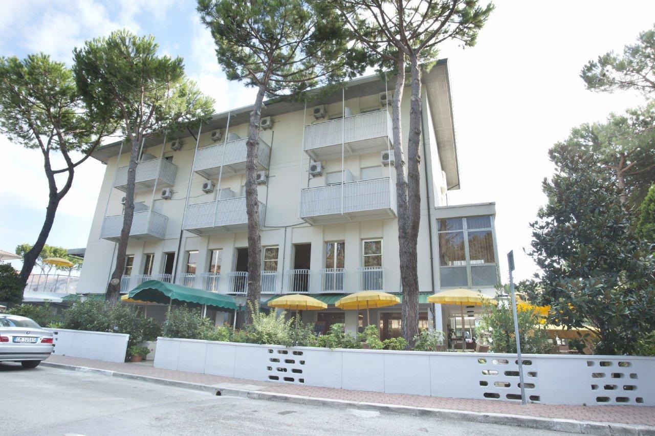 Hotel Giunchi Τσέρβια Εξωτερικό φωτογραφία